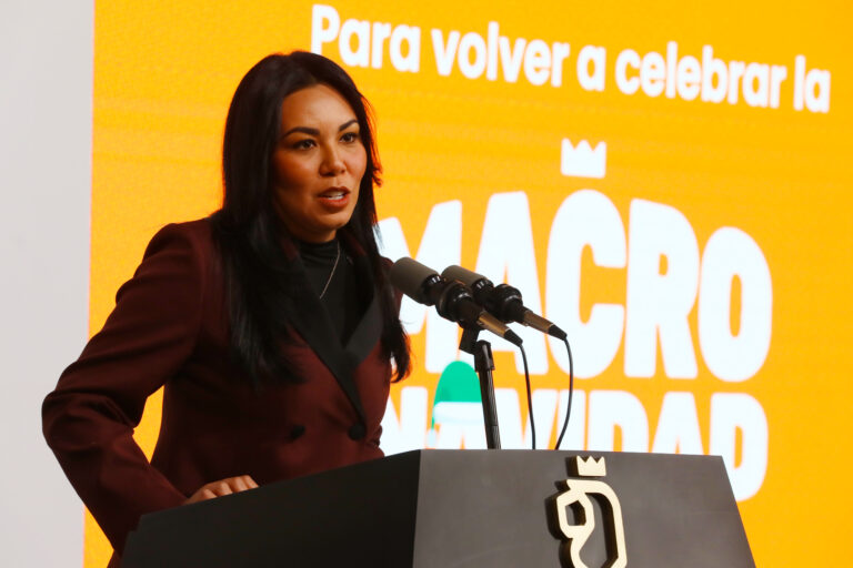 INVITA NL A MACRONAVIDAD 2024 Y ENCENDIDO DEL PINO 08